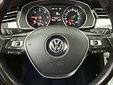 Volkswagen Passat (2015) 2.0 TDI, Automat, Navi - náhled 17