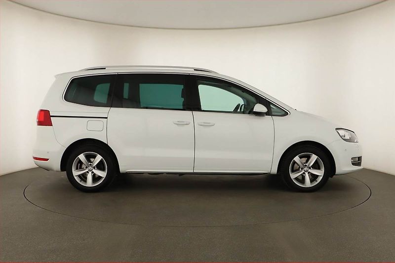 Volkswagen Sharan (2015) 2.0 TDI, Automat, Kůže - fotka 6 z 15