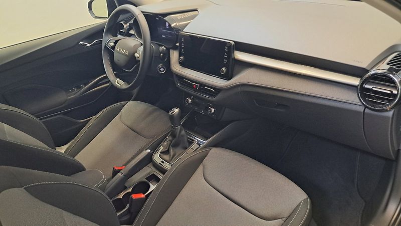Škoda Fabia (2025) Selection 1,0 TSI 70 kW - fotka 14 z 24