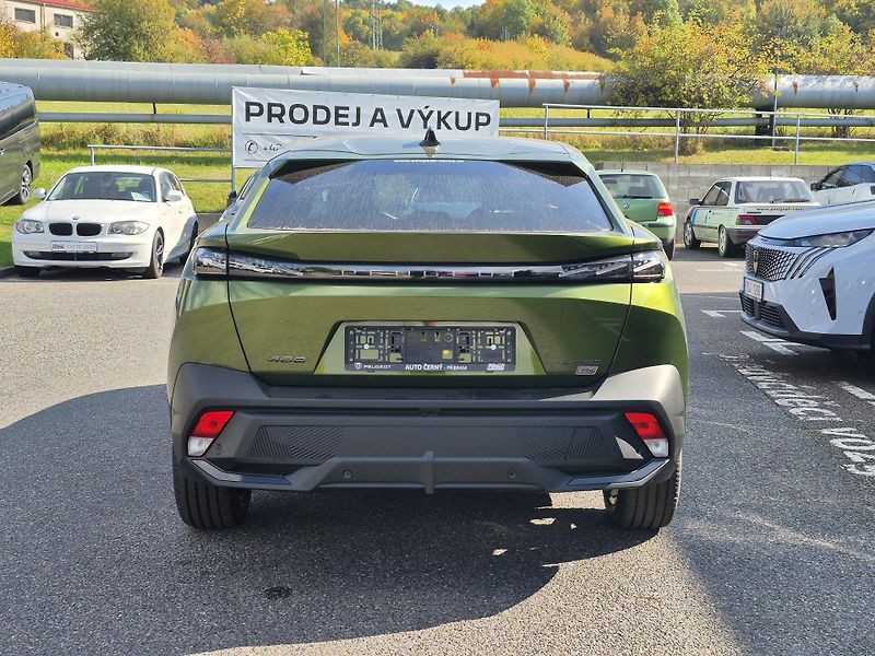 Peugeot 408 (2026) GT Hybrid 145 e-DCS6  - fotka 4 z 24