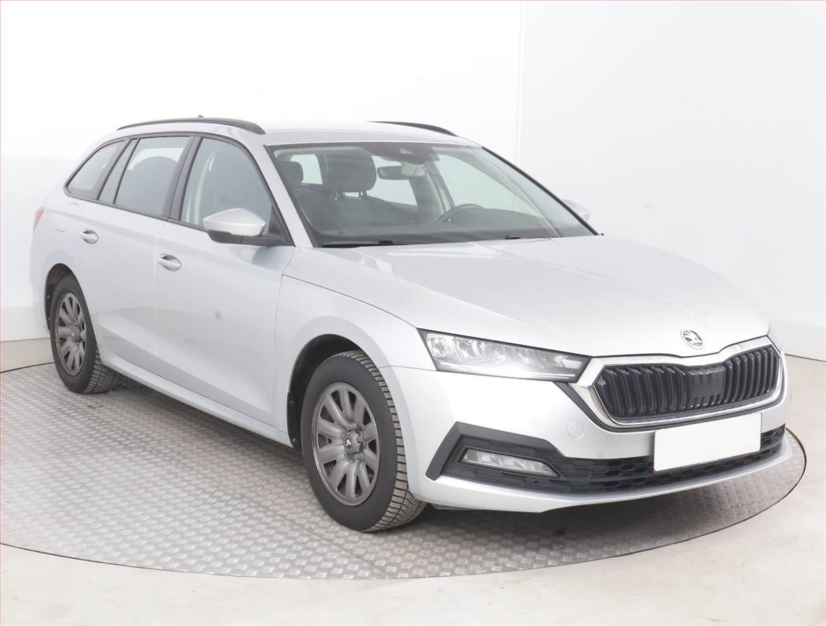 Škoda Octavia Ambition 2.0 TDI, ČR,1.maj