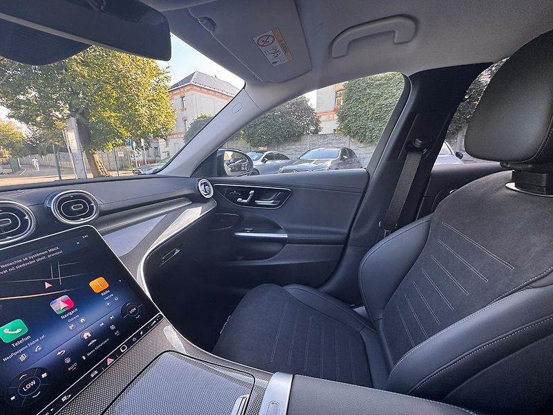 Mercedes-Benz Třídy C (2026) C 220 d 4MATIC - fotka 14 z 24