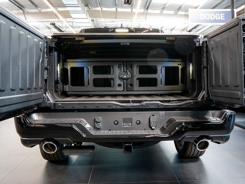 Dodge RAM (2026) 3.0 Tungsten, masážní sedadla - fotka 7 z 50