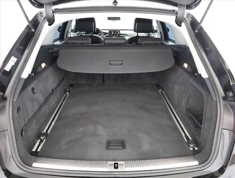 Audi A6 (2013) 3.0 TDI, 4X4, Automat, Xenony - fotka 17 z 18