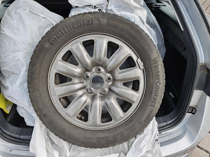 Škoda Octavia Ambition 6MP 2,0TDI - fotka 21 z 21