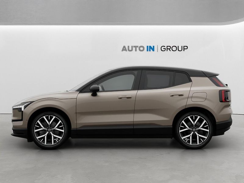 Volvo EX30 (2026) ULTRA P8 AWD, 315kW - fotka 3 z 9