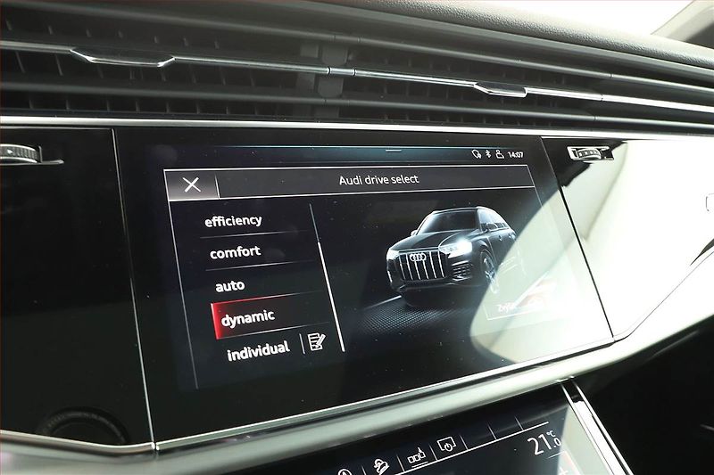 Audi Q7 (2020) 50 TDI - fotka 16 z 22
