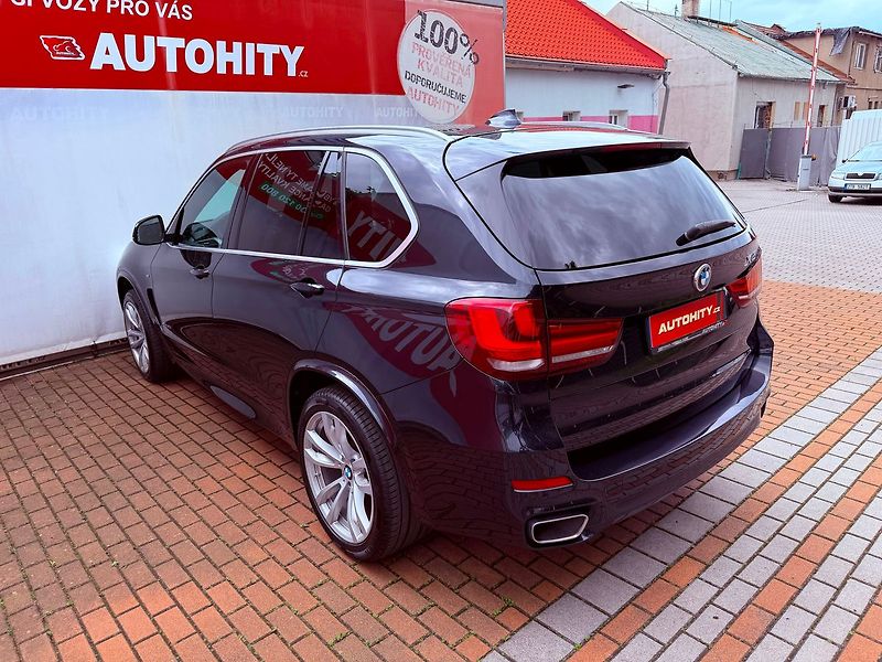 BMW X5 40d xDrive, ČR, Serviska, Vent - fotka 9 z 30