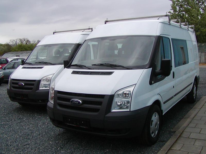 Ford Transit (2011) 2.2TDCi, 6MÍST, 350L,196TIS.KM - fotka 3 z 50