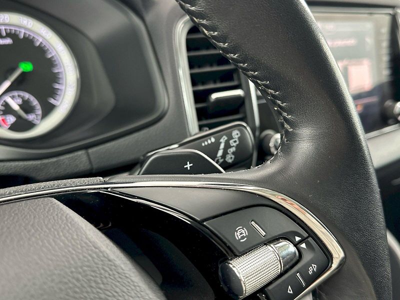 Škoda Karoq (2021) DSG 1.5TSI 110kW Style - fotka 26 z 32