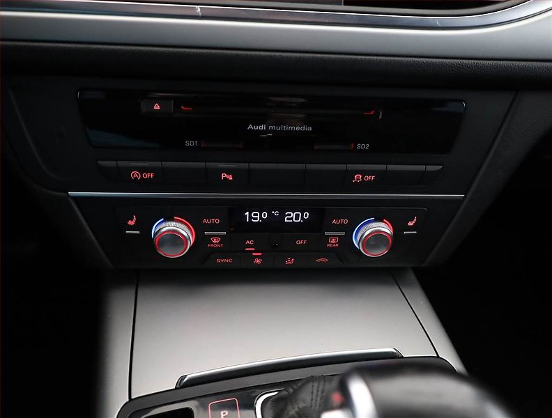 Audi A6 (2013) 3.0 TDI, 4X4, Automat, Xenony - fotka 10 z 18