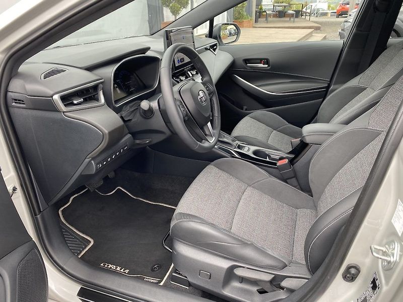 Toyota Corolla 1.8HEV, ČR-1m, Style, DPH - fotka 10 z 32