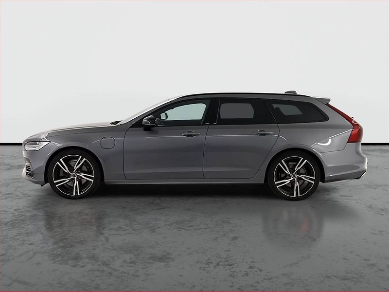Volvo V90 (2019) T8 Twin Engine AWD - fotka 3 z 25