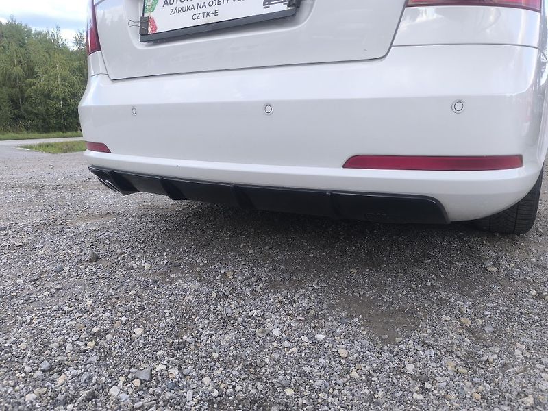 Škoda Octavia RS,KRÁSNÁ,100TKM,SERVISKA,1MAJ - fotka 5 z 30