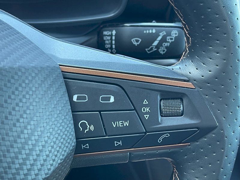 Cupra Formentor (2023) 1.5 TSI 110 kW Basis - fotka 10 z 35