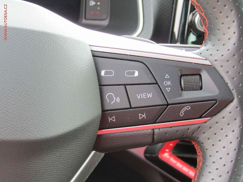 Seat Ibiza (2023) 1.5TSi, 1.maj,ČR, FR, DSG - fotka 15 z 18