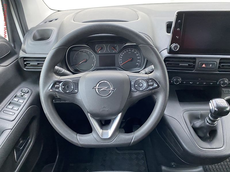 Opel Combo (2020) 1.2T MAXi, 1.maj,ČR, ENJOY - fotka 11 z 18