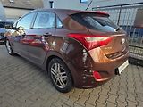 Hyundai i30 1.6-PĚKNÁ VÝBAVA-ODĚRKY - náhled 11