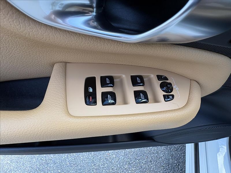 Volvo XC90 2,0 D5 173kW,Led,Kůže,ACC,1Maj - fotka 4 z 41