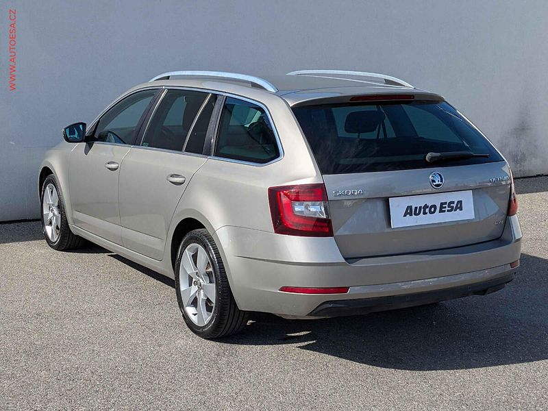 Škoda Octavia (2018) 2.0 TDi 4x4, 2.maj,ČR, Style - fotka 6 z 16