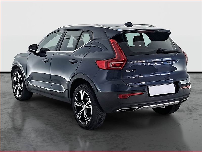 Volvo XC40 (2020) T3, Serv.kniha, Kůže, Navi - fotka 4 z 17