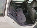 Škoda Octavia 1.6 TDI - náhled 32