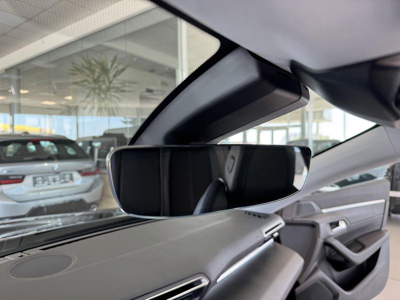 Peugeot 508 Hybrid 225*AT8*Allure*Webasto - fotka 17 z 34
