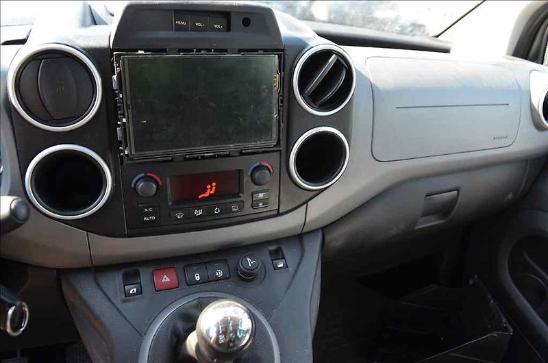 Peugeot Partner (2016) 1,6 BLUEHDI - fotka 13 z 21