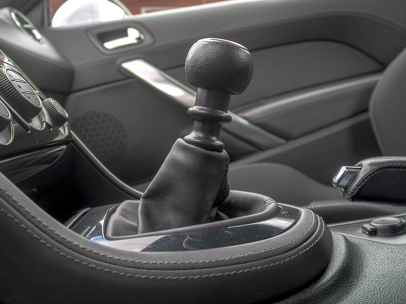 Peugeot RCZ (2013) CZ 2.0HDI 120KW – PO SERVISU - fotka 28 z 44
