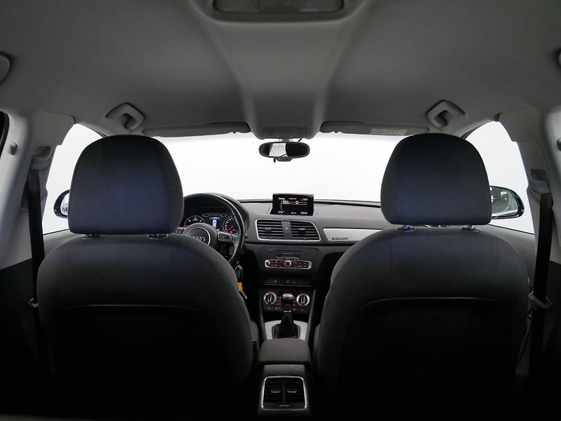 Audi Q3 - fotka 24 z 26