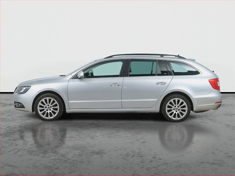 Škoda Superb (2014) 2.0 TDI, Automat, Kůže, Navi - fotka 3 z 15