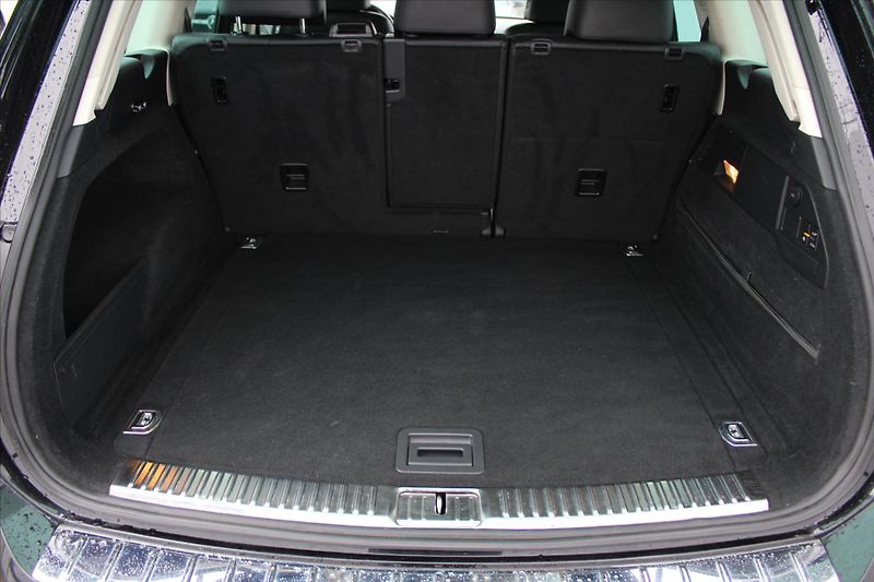 Volkswagen Touareg 3.0 TDI 193kW 4MOTION 1.MAJ ČR - fotka 12 z 24