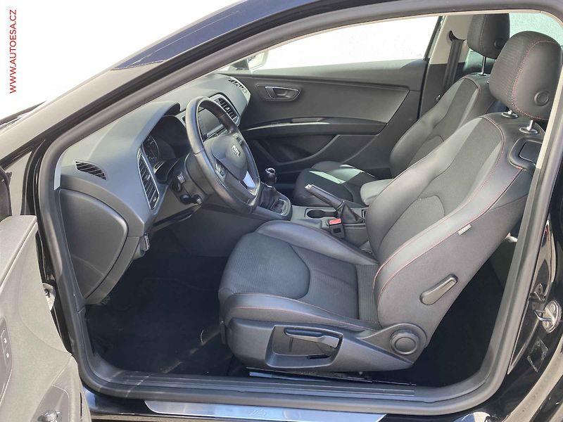 Seat Leon (2013) 1.4 TSi, FR, LED, navi - fotka 9 z 19