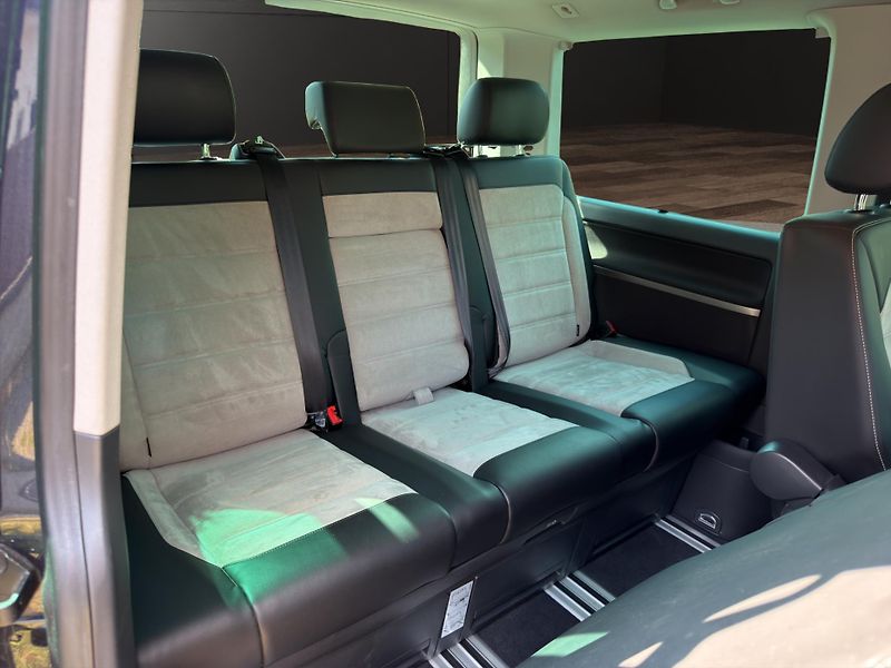 Volkswagen Multivan (2017) DSG 110KW GENARATION SIX - fotka 20 z 27