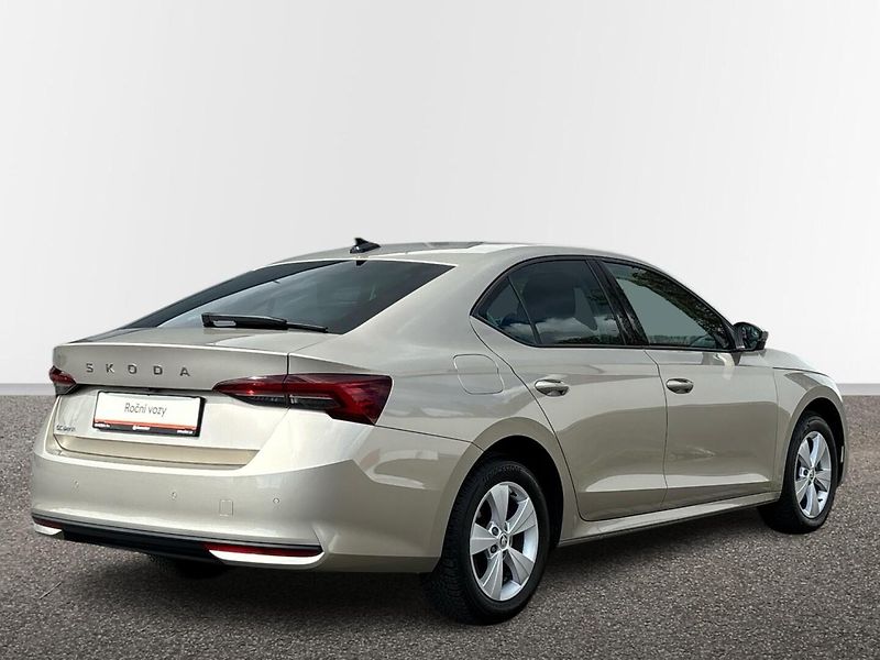 Škoda Octavia Selection - fotka 2 z 27
