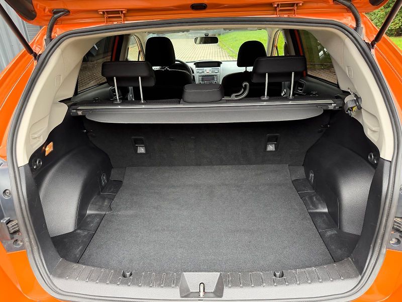 Subaru XV 2,0i Top stav 1.majitel - fotka 15 z 30