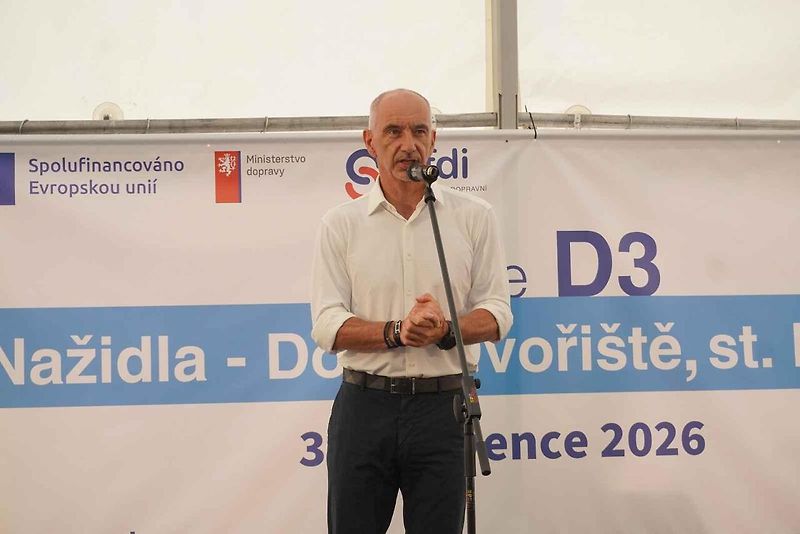 Otevření nového úseku dálnice D3 od Nažidel k Dolnímu Dvořišti.