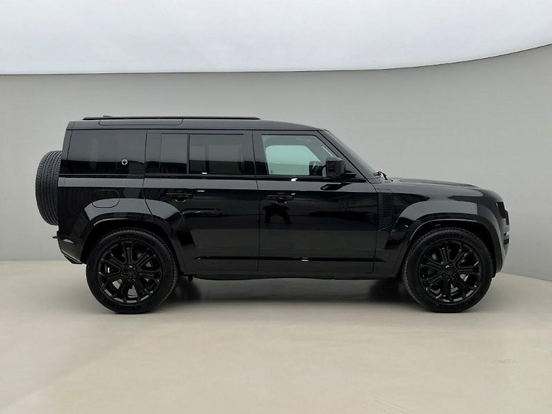 Land Rover Defender (2026) 110 P635 OCTA BLACK AWD AUT - fotka 7 z 63