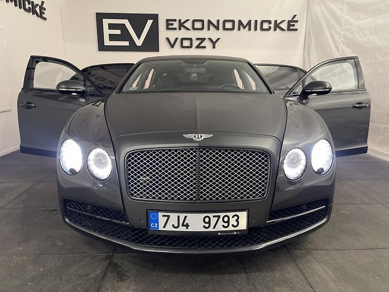 Bentley Flying Spur (2016) 6.0 625 PS  W12 - fotka 36 z 81