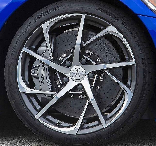 Acura NSX.
