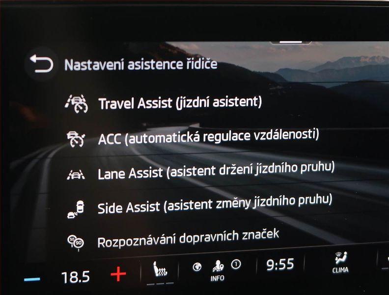 Škoda Octavia (2023) RS 2.0 TSI - fotka 28 z 31