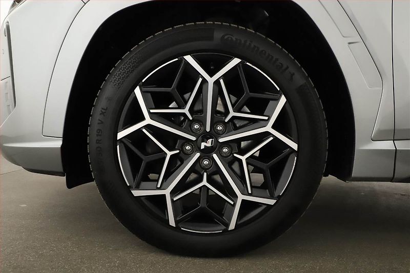 Hyundai Tucson (2022) N-Line 1.6 T-GDI - fotka 11 z 15