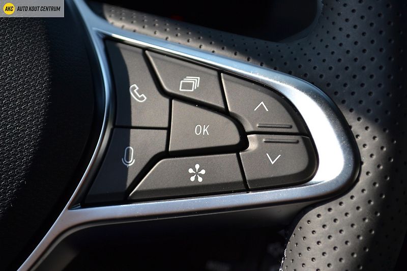 Renault Captur Techno TCe 90 - fotka 39 z 49