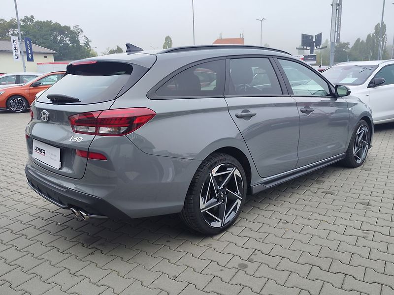 Hyundai i30 1.5 T-GDI/103kW N-Line DCT - fotka 5 z 35