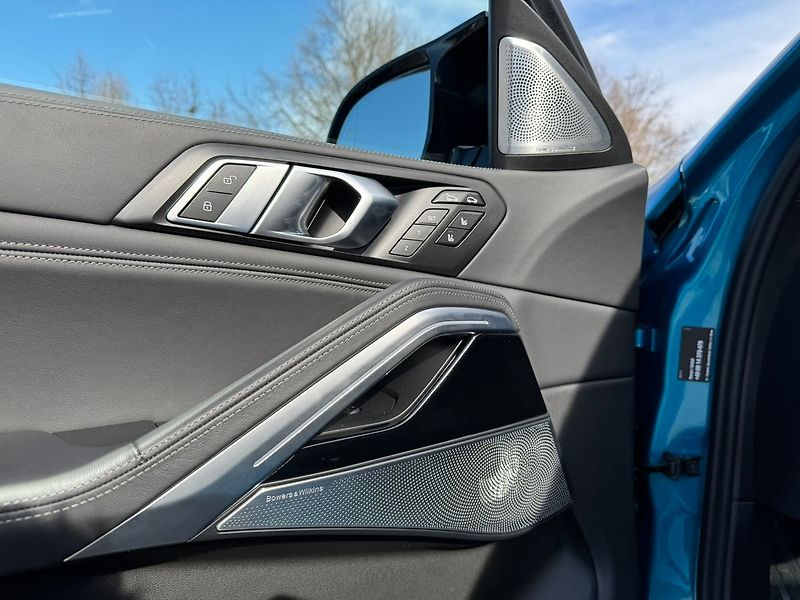 BMW X6 M60i xDrive TOP - fotka 30 z 31