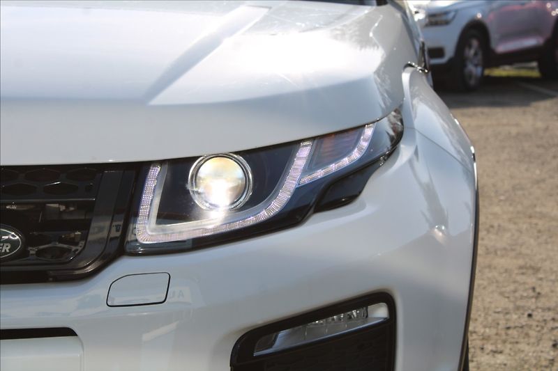 Land Rover Range Rover Evoque 2,0 SD4  ČR,1.MAJ,4x4,AUTOMAT - fotka 32 z 40