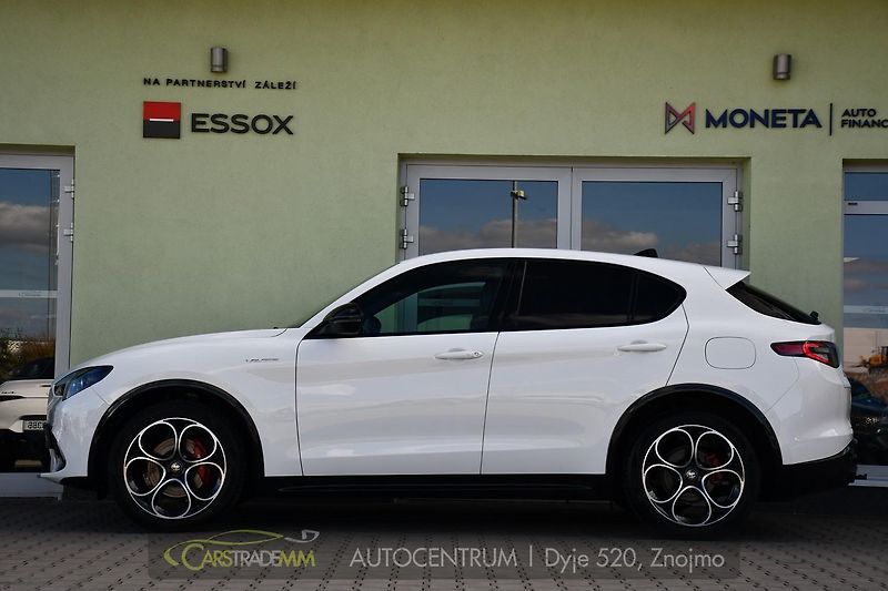 Alfa Romeo Stelvio 2.2 Diesel 16V 154kW REZERVACE - fotka 2 z 51