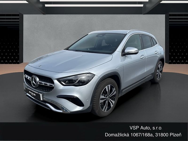 Mercedes-Benz GLA PROGRESSIVE 200d 4MATIC - fotografie inzerátu