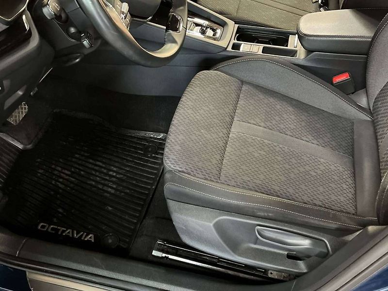 Škoda Octavia (2021) 2.0 TDI Style 4x4 - fotka 13 z 20