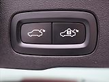 Volvo XC60 2,0 B4 145kW AWD Momentum CZ D - náhled 10